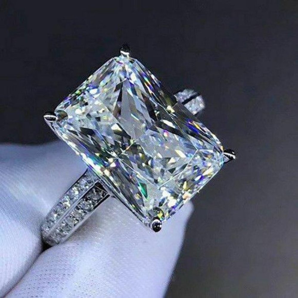 NEW Huge Radiant Cut Diamond 925 Silver Ring - Picture 5 of 5